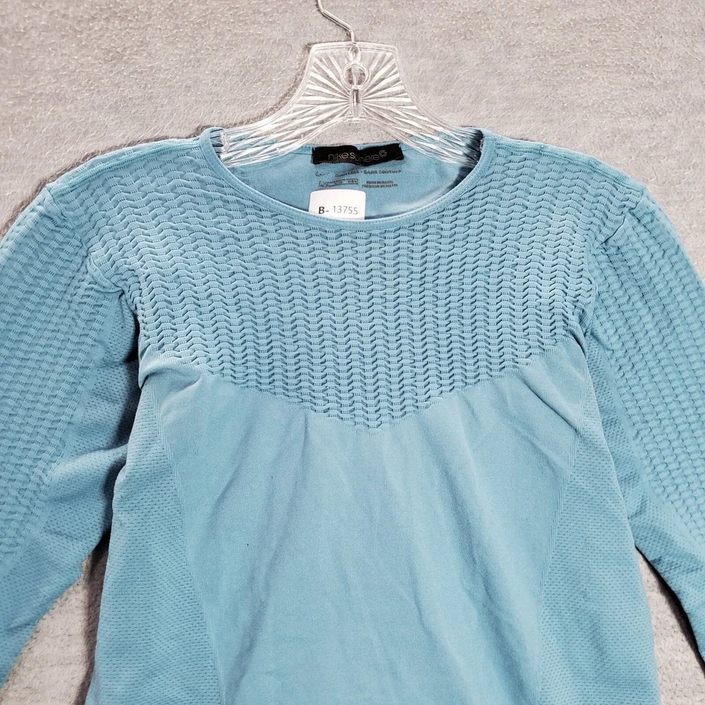 Nike Sphere‎ Women Activewear Top M/L Blue Seamless Compression Crop Shirt Y2K